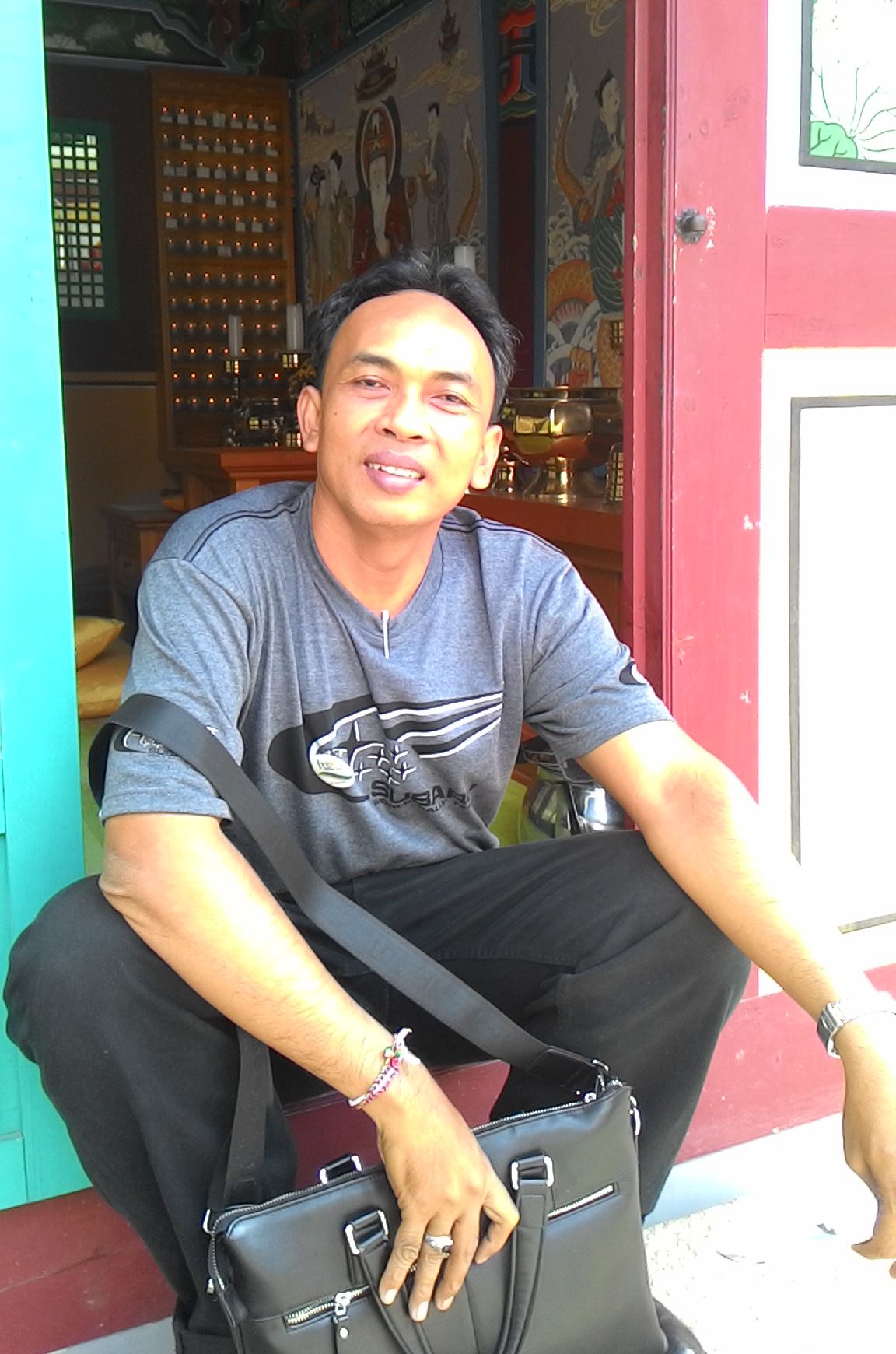 I Wayan Nuarsa